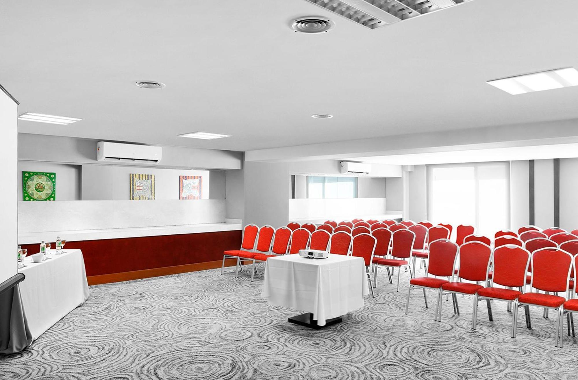 Готель Wyndham Nordelta Tigre - Buenos Aires Екстер'єр фото Meeting room