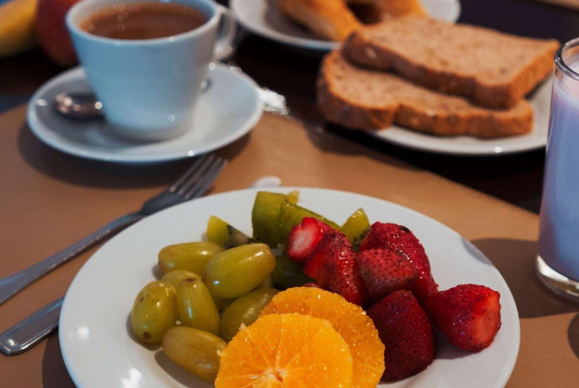 Готель Wyndham Nordelta Tigre - Buenos Aires Екстер'єр фото Fruit salad
